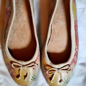 Aerosoles Colorful Snakeskin Ballet Flats Size 8.5